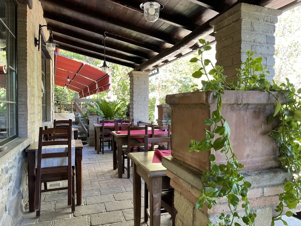 I Sapori Della Maremma restaurant in Canale Monterano