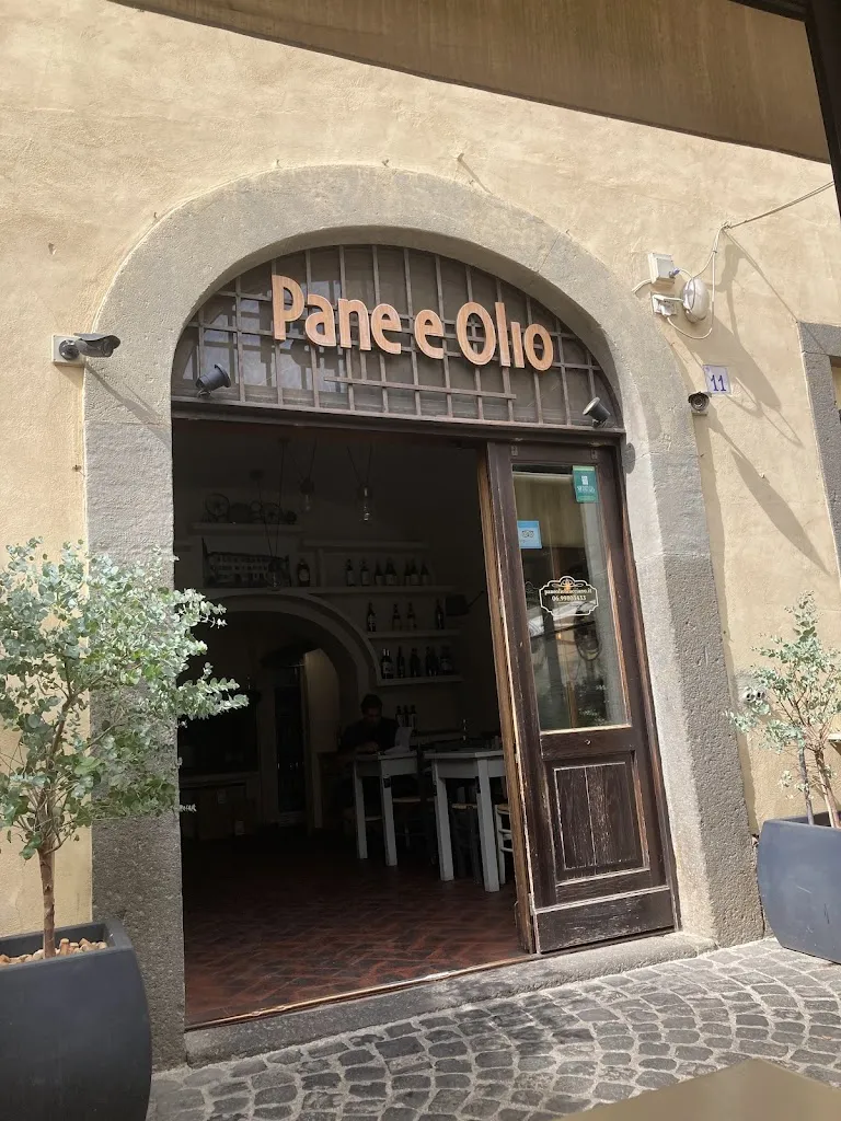 Luci Pedrica_Pane E Olio Vino e Cucina_Bracciano_review