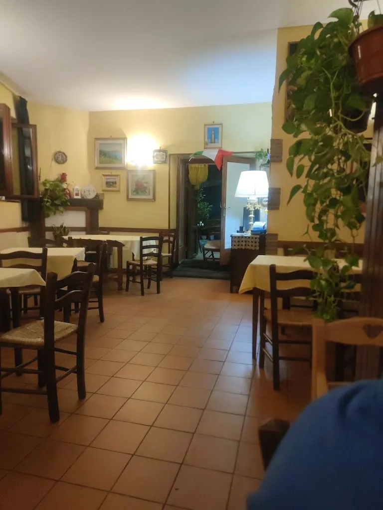 Trattoria Da Regina restaurant in Bracciano
