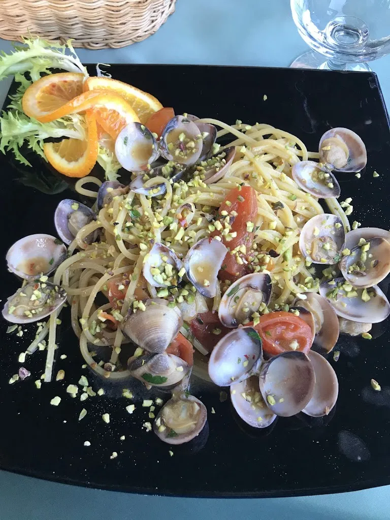 Ahmad Tliti_Le Papere_Bracciano_review