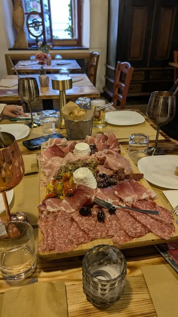 Dan DeA_Porta Rossa_Bracciano_review