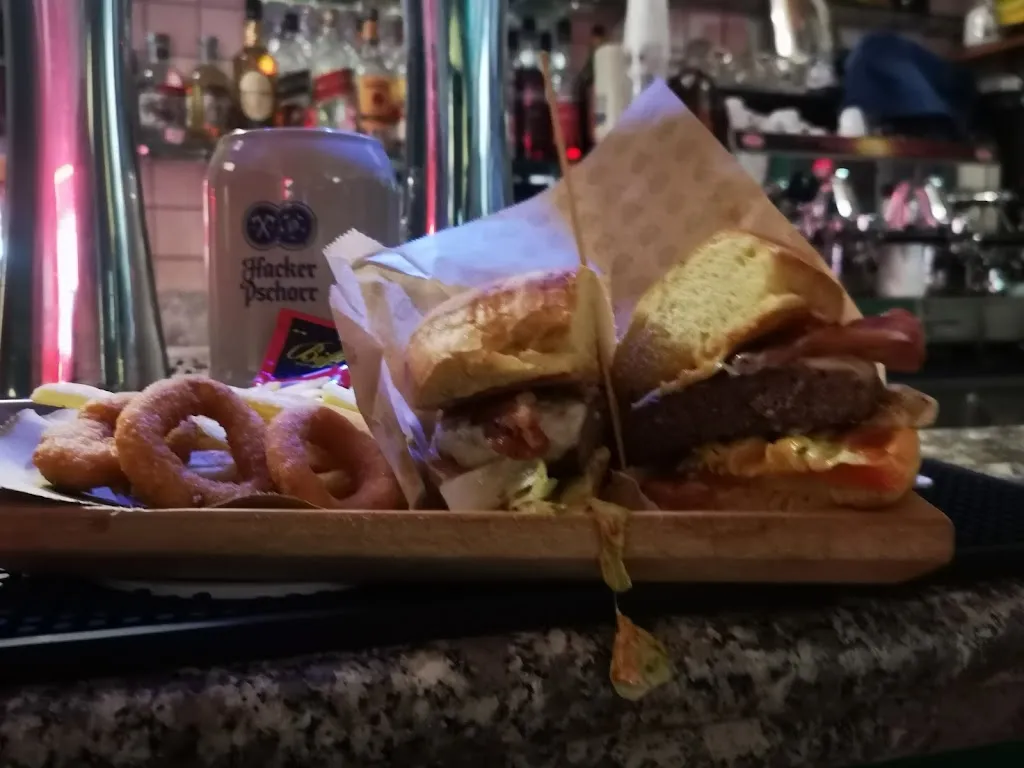 Pub Las Vegas_Tagliacozzo_slider_image_3