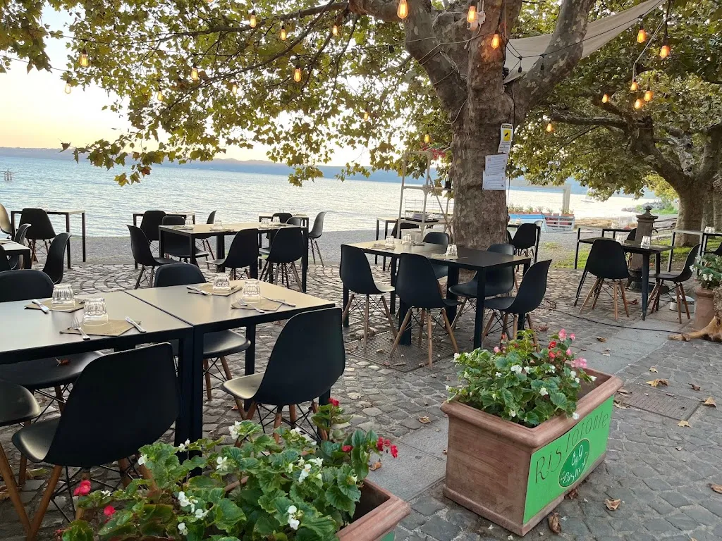 Bistrot 8e9 restaurant in Bracciano