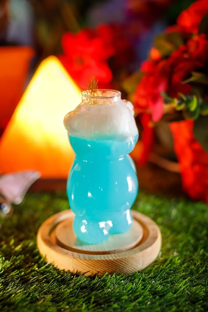 Versus Lounge Bar_Bracciano_slider_image_2