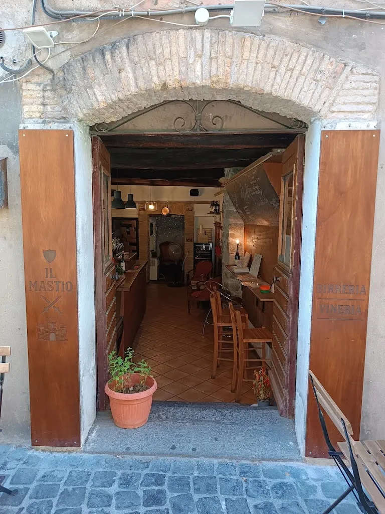 Il Mastio restaurant in Bracciano