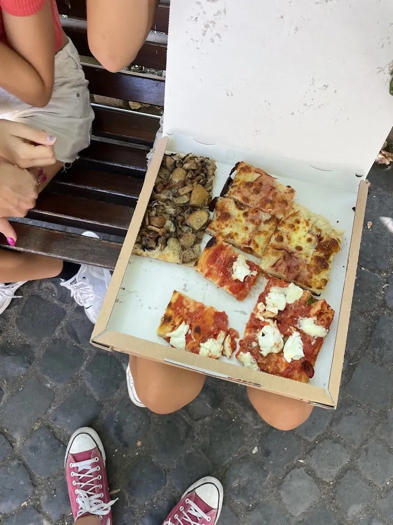 Christina Petrou_AmePizzA_Bracciano_review