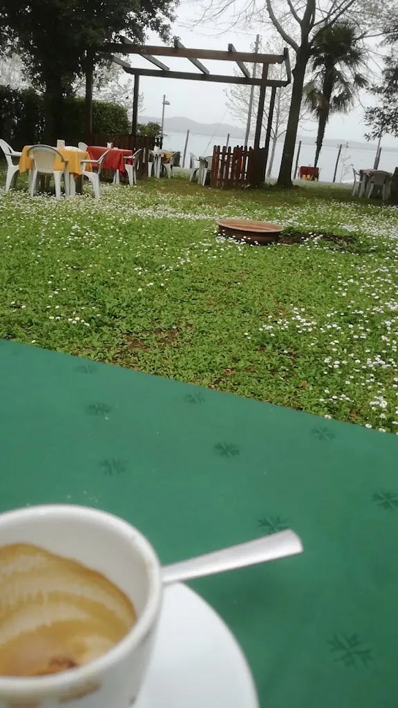 Muakata “Mouakata” Deep_Amici del Lago_Bracciano_review