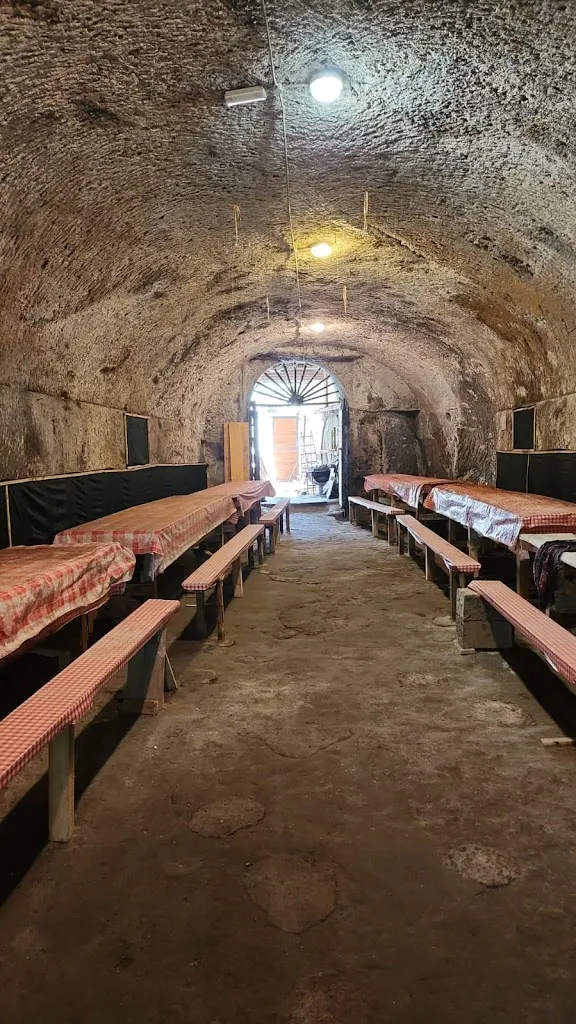 Cantina E Lanzagnolo_Canepina_slider_image_3