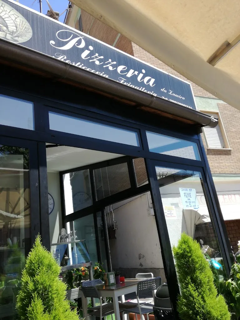 Pizzeria da Zamira_Canepina_slider_image_3