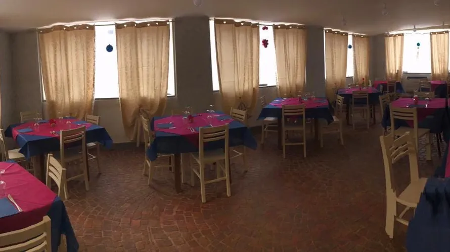 Bar PINOLO di Proietti / Antonella_Canepina_slider_image_1