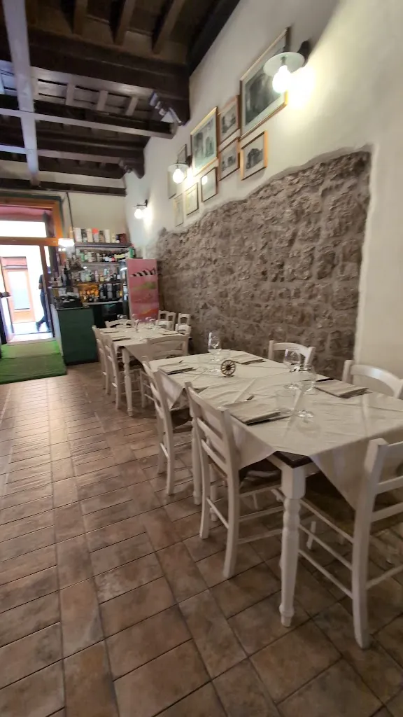 Silvi N_Trattoria Del Ponte Lucy_Capranica_review
