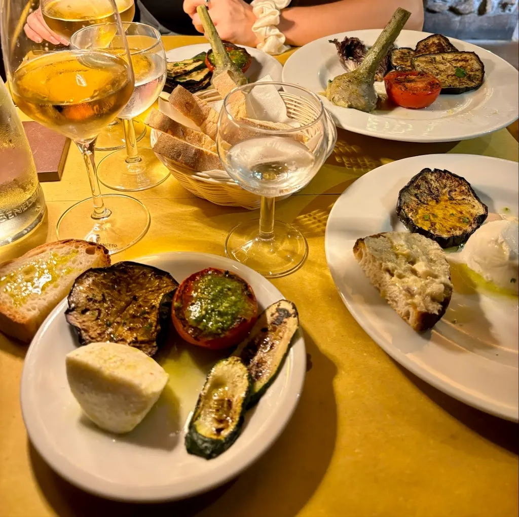 Enoteca e Taverna Capranica_Capranica_slider_image_3