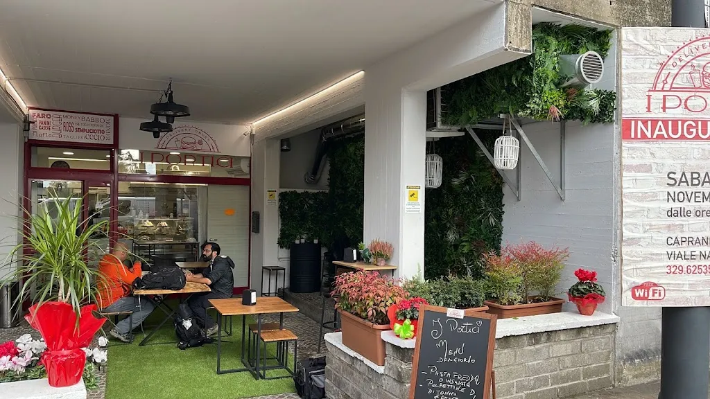 I Portici restaurant in Capranica