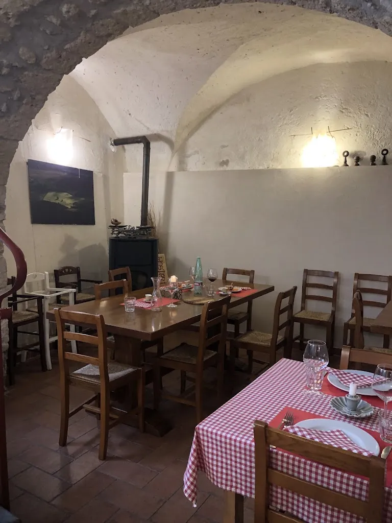 Hostaria della Rosa Trattoria_Caprarola_slider_image_3