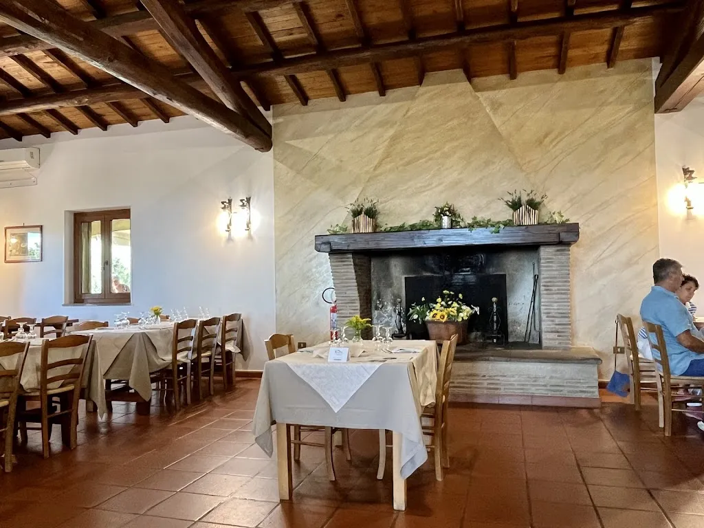 Agriturismo Vazianello restaurant in Caprarola
