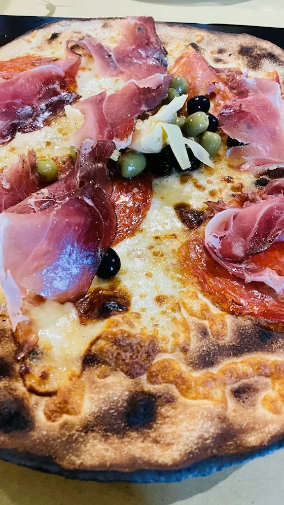 Ogy Kovachev_Pizzeria I Due Gallozzi_Caprarola_review