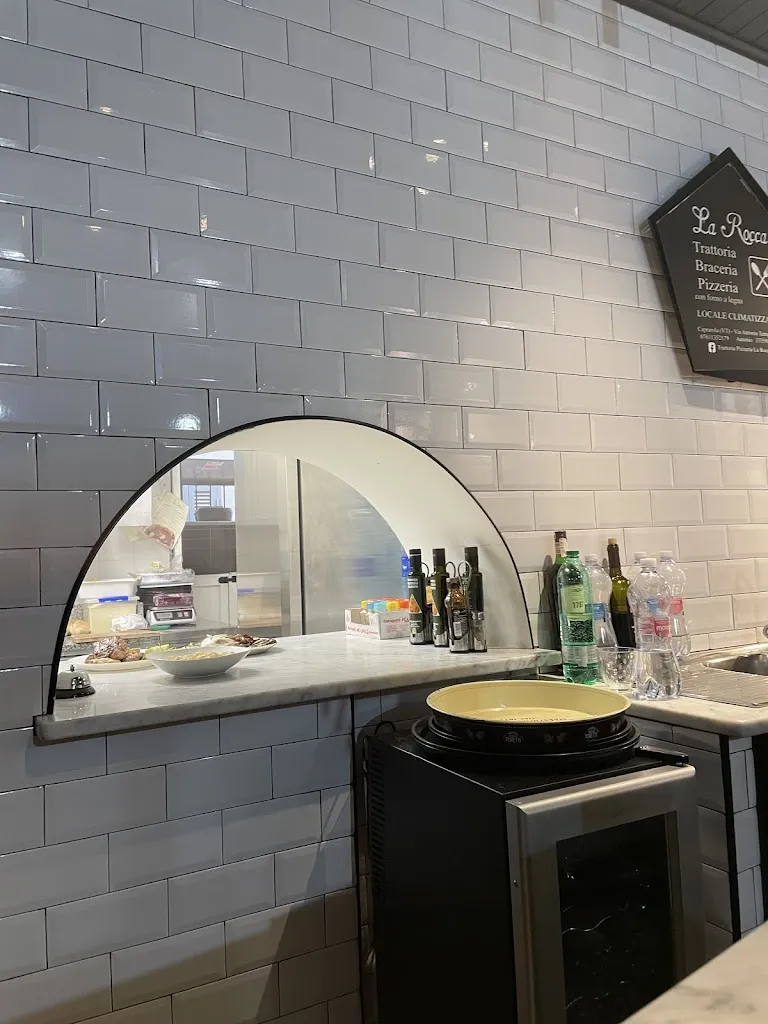 Reuben Antonio_Trattoria Pizzeria La Rocca_Caprarola_review