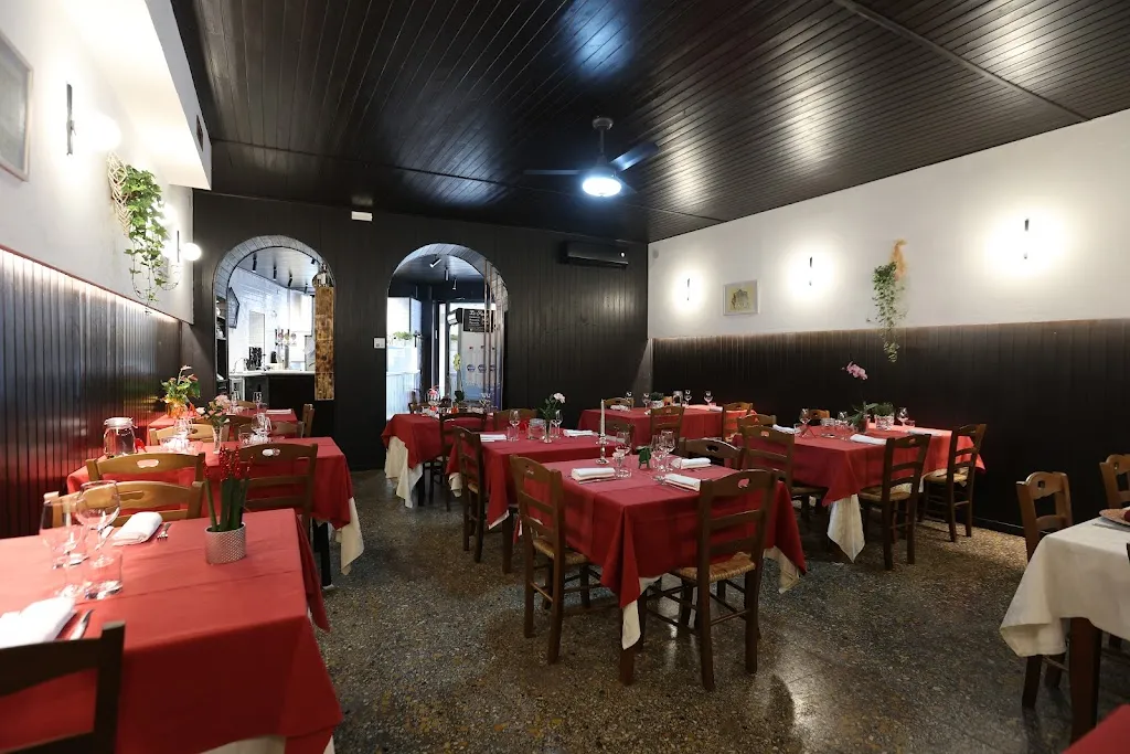 Trattoria Pizzeria La Rocca restaurant in Caprarola