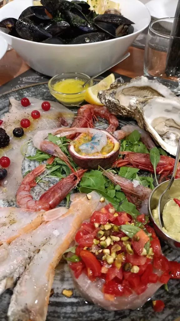 Luciano Nunzella_Il GENIO_Casalazzara_review