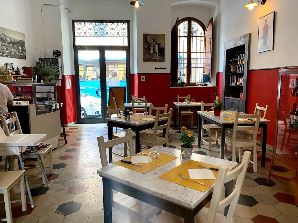 Osteria La Capinera restaurant in Carrara-Pontenuovo