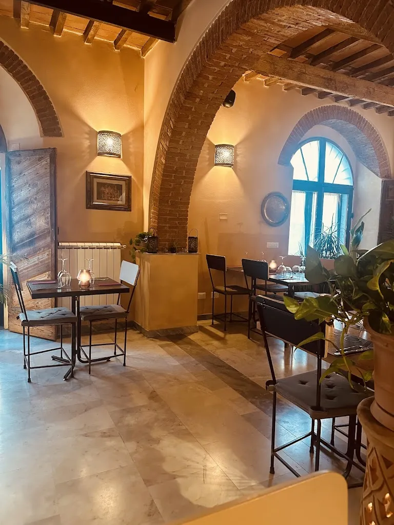 Shewa Shanagar_Mille e una Notte_Carrara-Pontenuovo_review