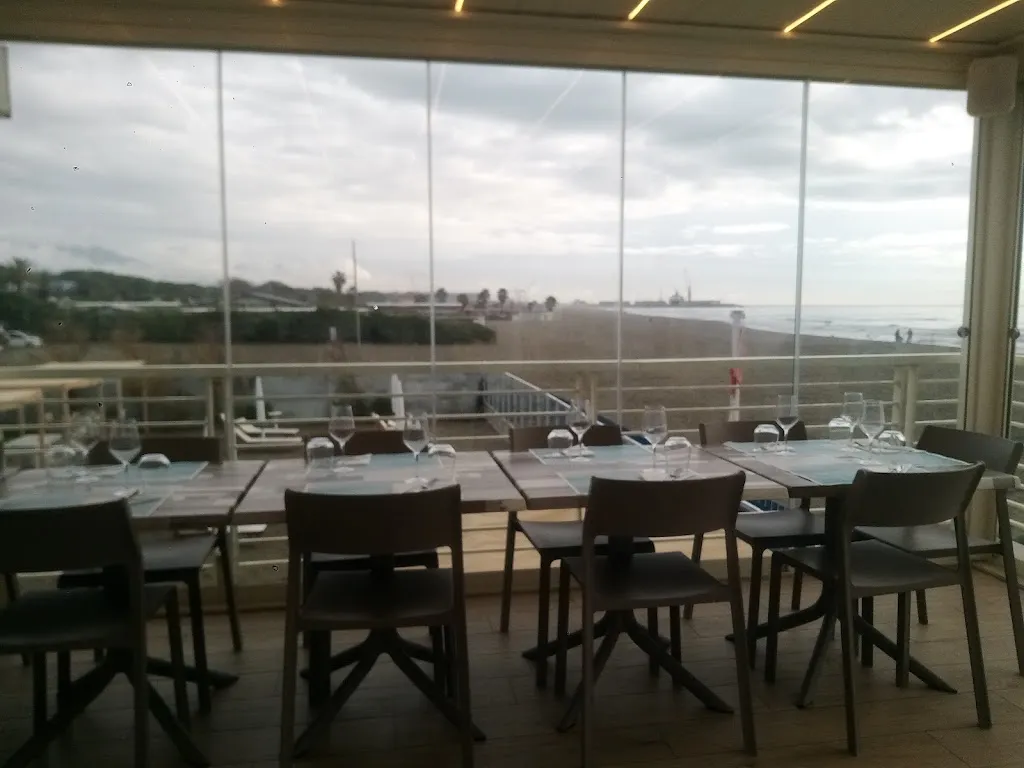 Pat Dav _La Terrazza del Delfino_Carrara-Pontenuovo_recensione