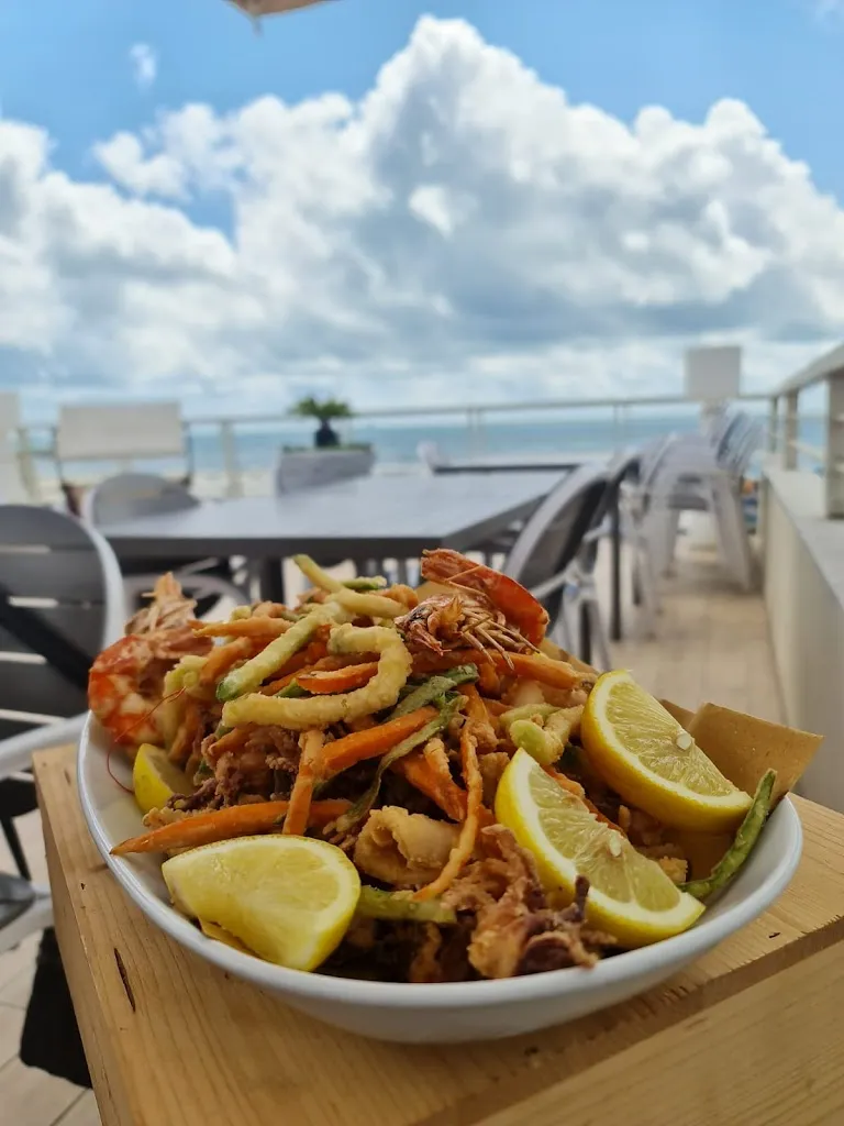La Terrazza del Delfino_Carrara-Pontenuovo_slider_image_2