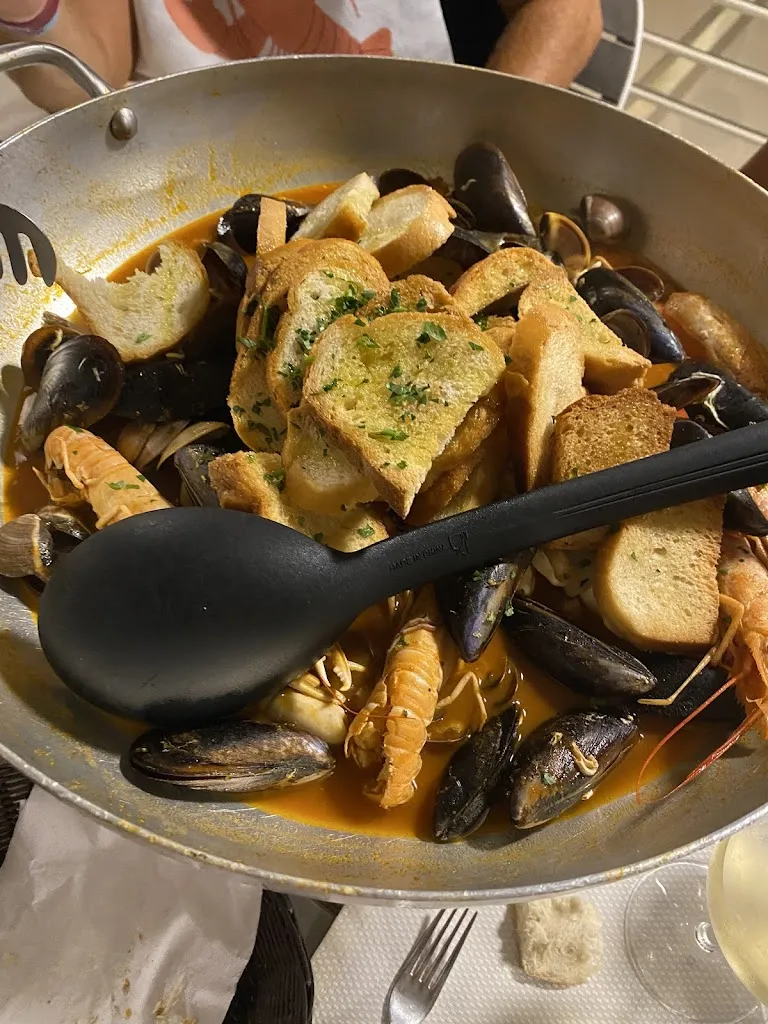 La Terrazza del Delfino_Carrara-Pontenuovo_slider_image_3