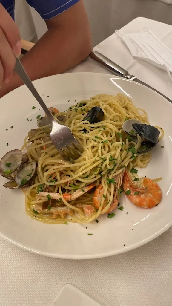 Shinta J_Ristorante Capannina Ciccio_Carrara-Pontenuovo_review