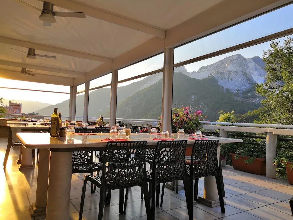 Trattoria Ometto_Carrara-Pontenuovo_slider_image_1