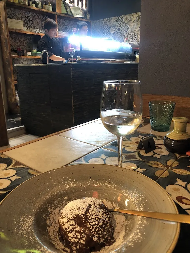 Emma Durston_Sushi Meshi_Carrara-Pontenuovo_review