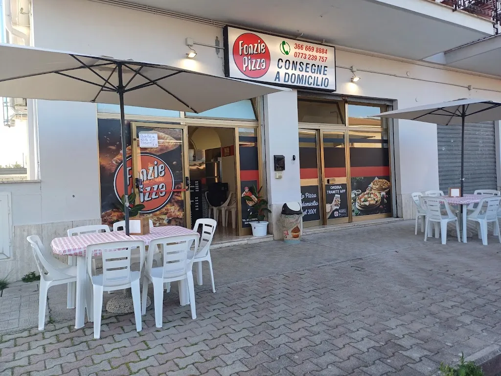 Fonzie Pizza - Pontenuovo & Latina Scalo restaurant in Carrara-Pontenuovo