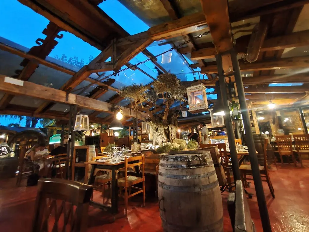 lady boss_Ristorante La Querida_Casal Palocco_review