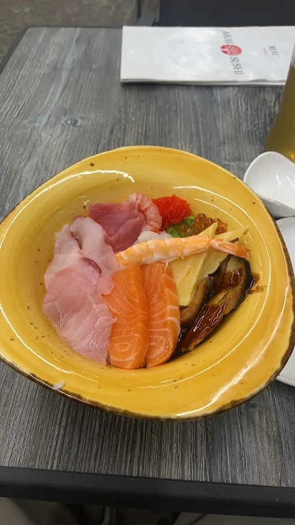 jiajun lei_Akai Sushi_Casal Palocco_recensione