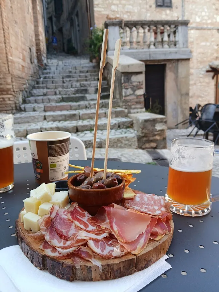 Sabrina Palmucci_Al Solito Posto Pub Casperia_Casperia_review