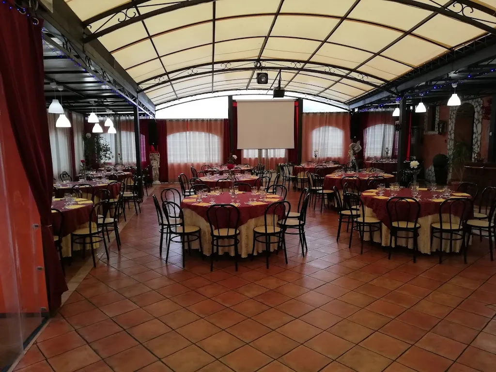 Antico Casale_Castel Chiodato_slider_image_1