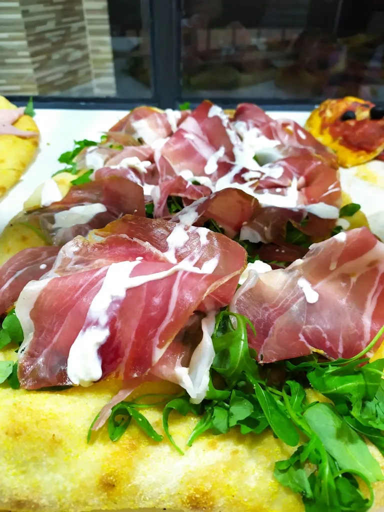 Menu_Pizzalandia_Castel Chiodato_image_3