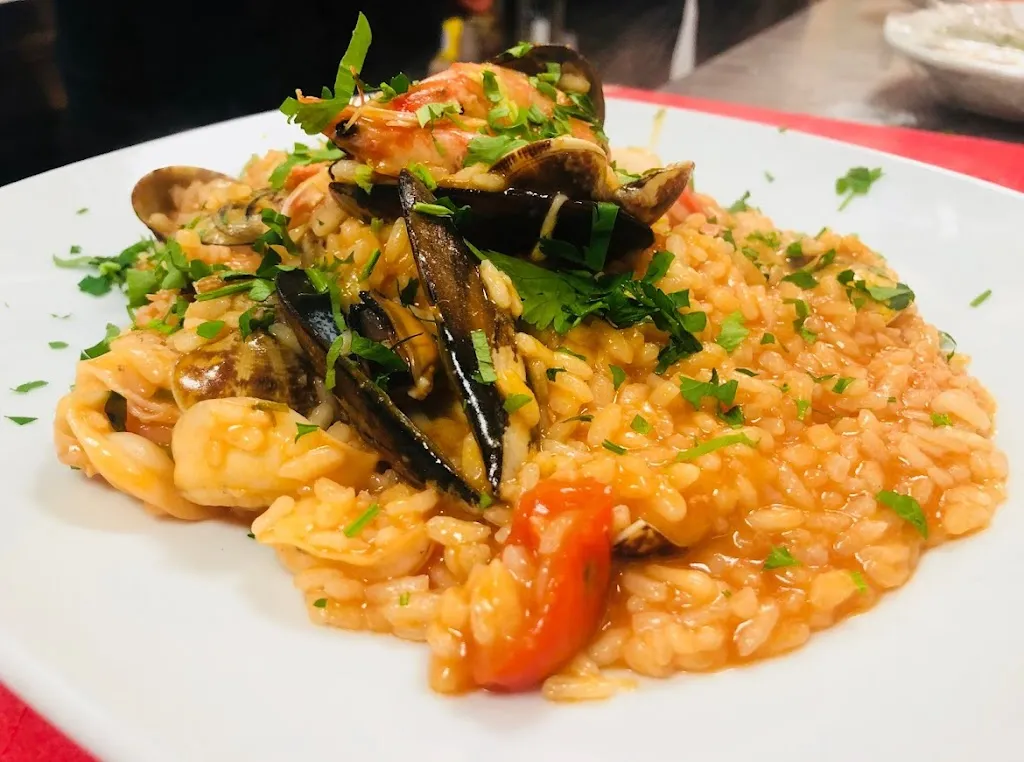 Moe Cash_La Taverna Dei Ghiottoni_Castel Chiodato_recensione