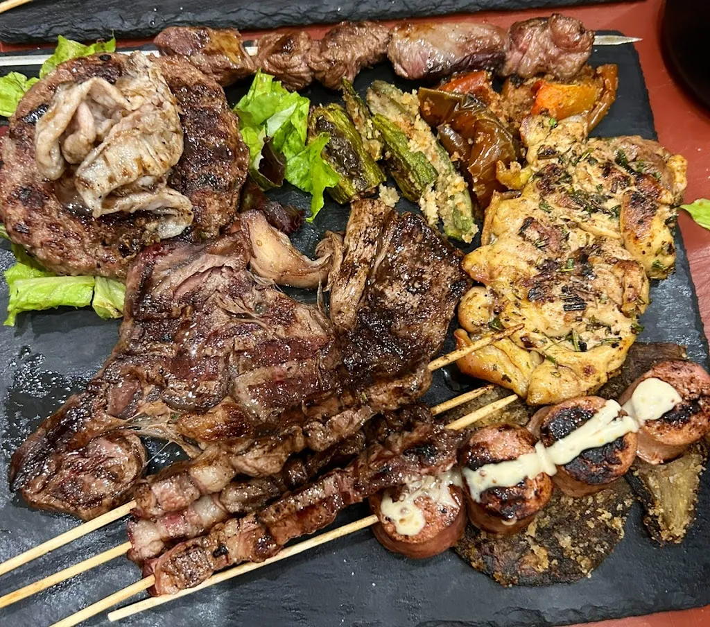 Aperi-Macelleria Tocci_Castel Chiodato_slider_image_2