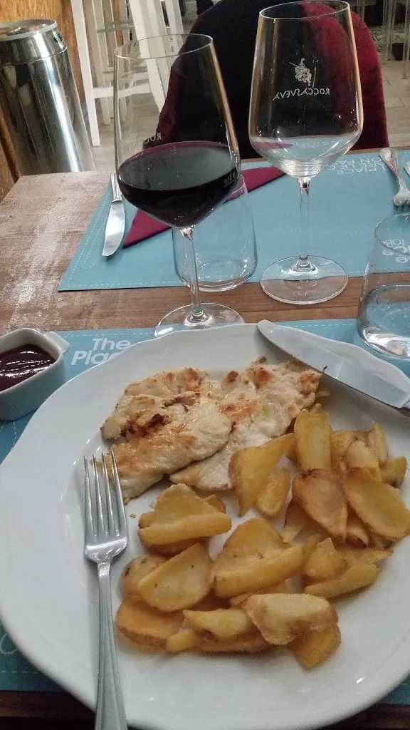 Abhishek Kshatri_The Place ToBe_Cassino_recensione