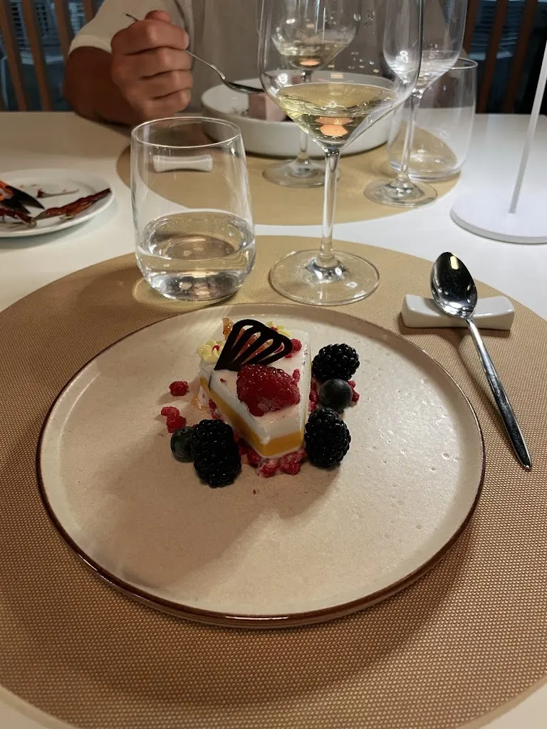 Giancarla Zaino Marciano_Riva Seafood Restaurant_Cassino_review