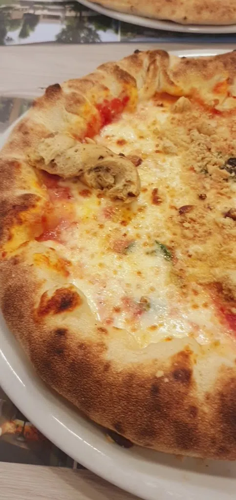 Pizza & Babbà Cassino_Cassino_slider_image_2