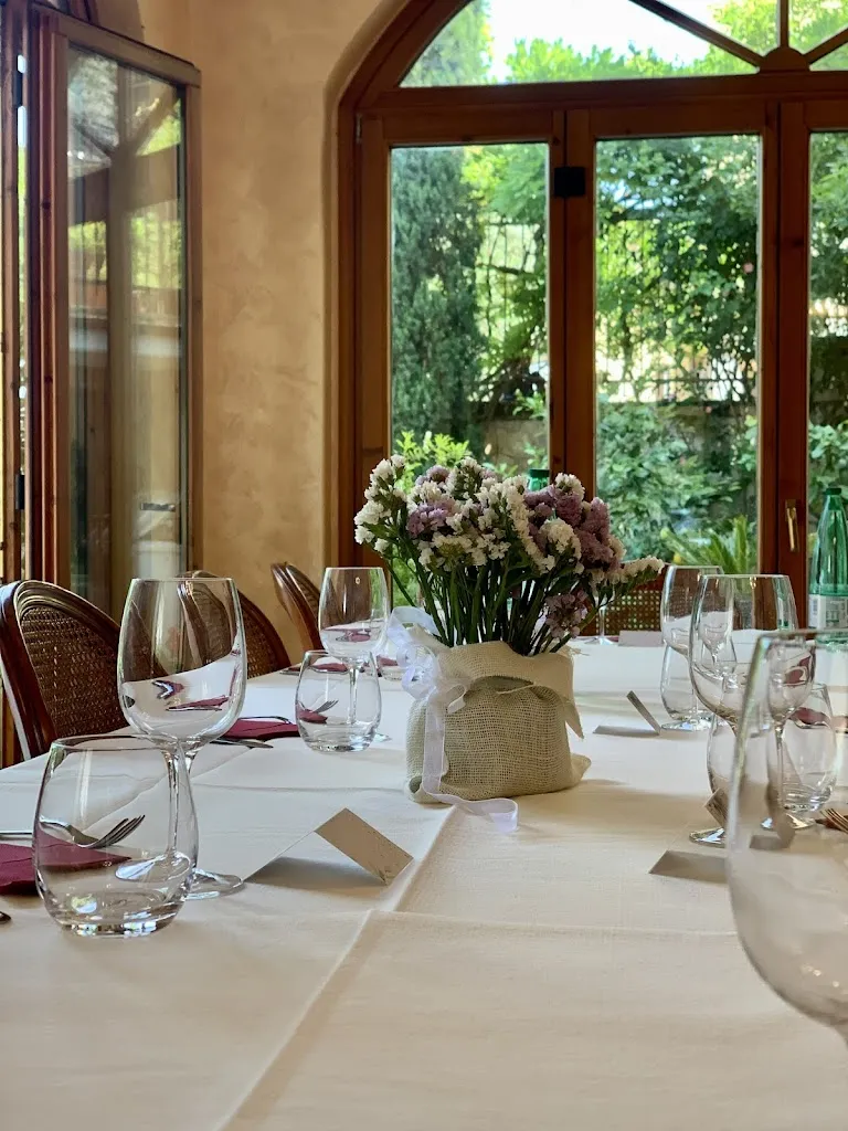 Casa Fernando SRL solo su prenotazione / Booking only restaurant in Castel Madama