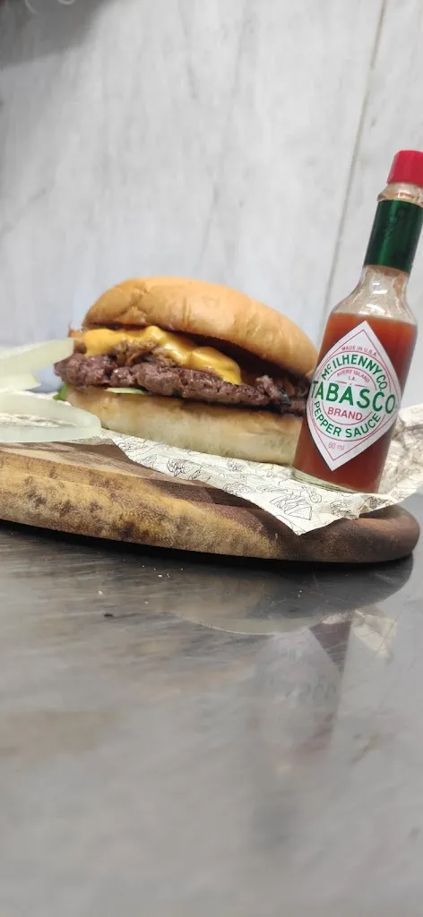 Menu_The ALIBIstrò - Hamburgheria_Castel Madama_image_6