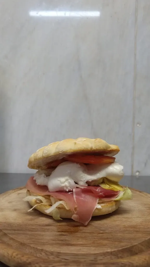 Menu_The ALIBIstrò - Hamburgheria_Castel Madama_image_7