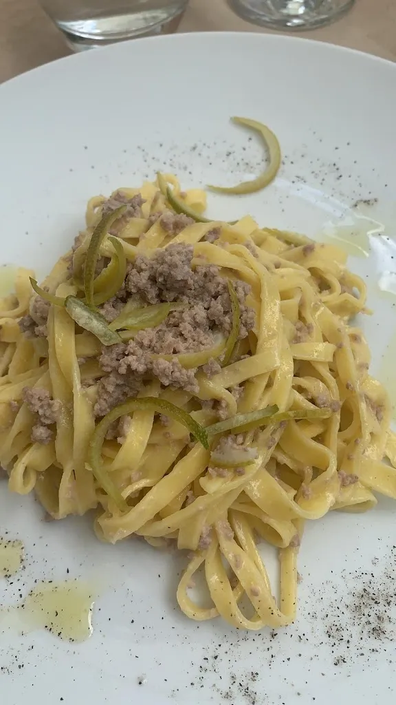 giovanni brigante 83_Agrivillage Santa Cecilia_Castel Madama_review