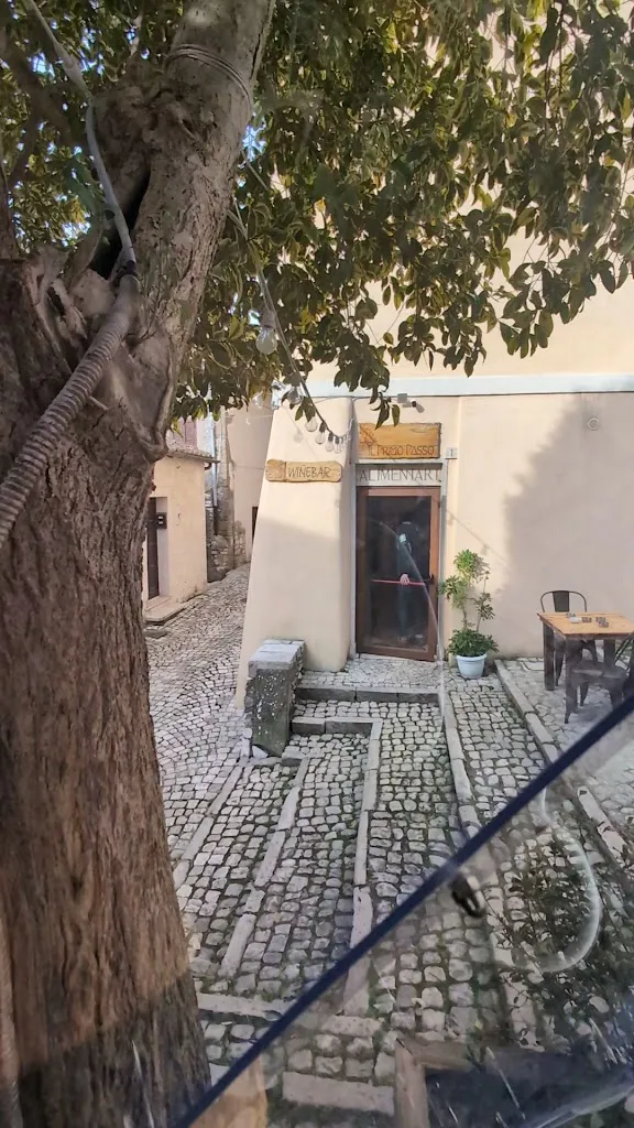 Saverio Ciotoli_Il primo passo_Castel San Pietro Romano_review