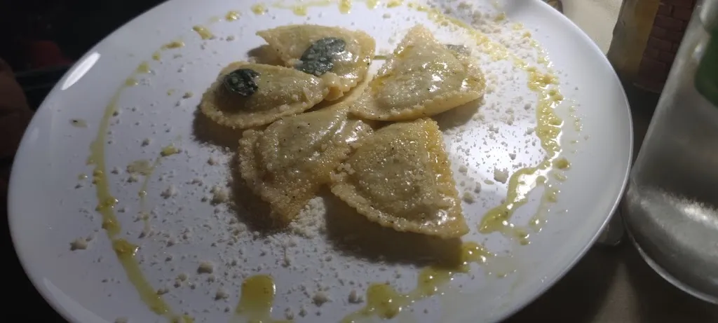 Antonella Viola_LOST Pub & Restaurant_Castel San Pietro Romano_recensione