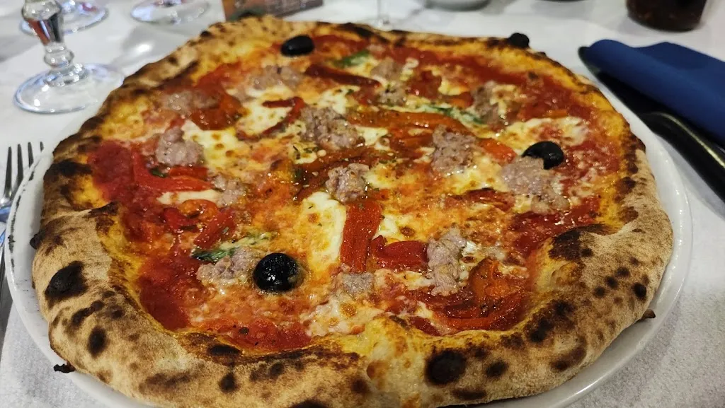 Pizzeria Il Capriccio Sas Di Aielli Tiziano_Torre de' Passeri_slider_image_2