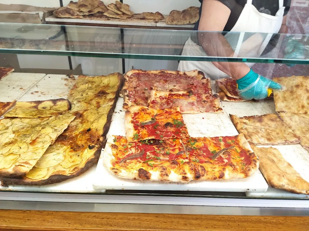 2 Diavoli Di Egidi Paolo_Castel Sant'Elia_slider_image_2